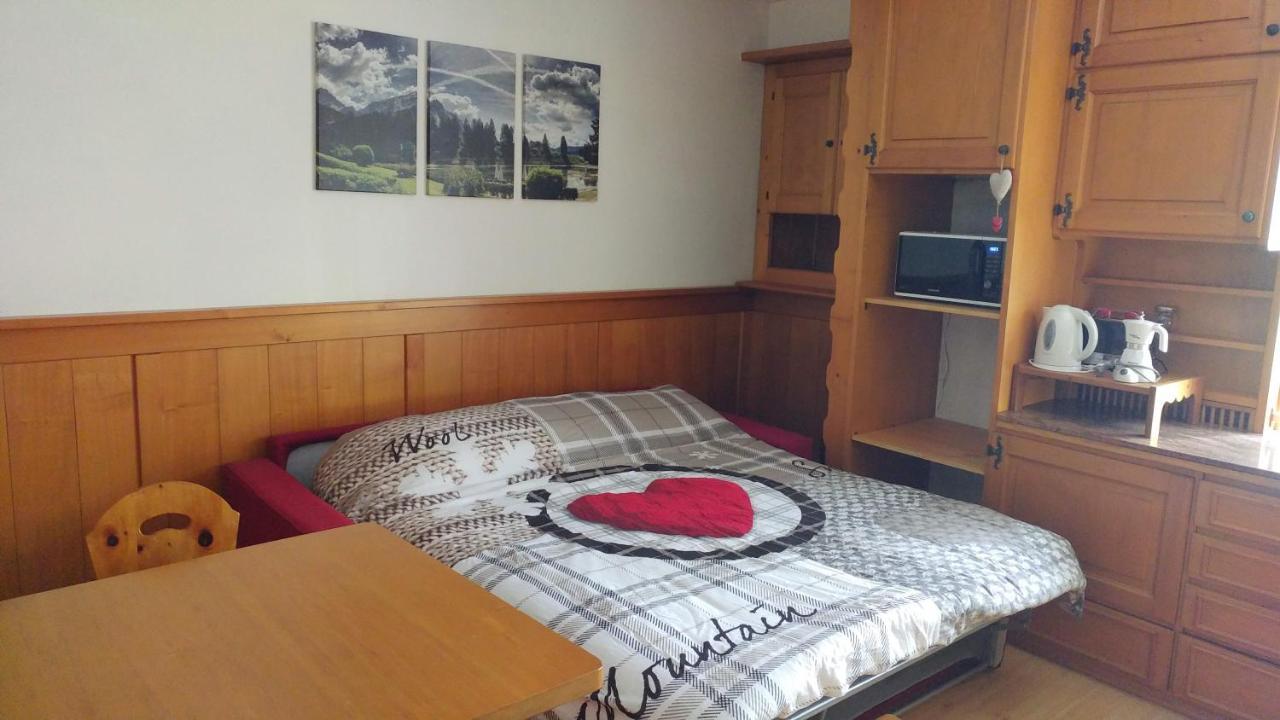 Casa Vacanze Miramonti - Appartamento Con Balcone Con Vista Sulle Dolomiti ボルカ・ディ・カドーレ エクステリア 写真